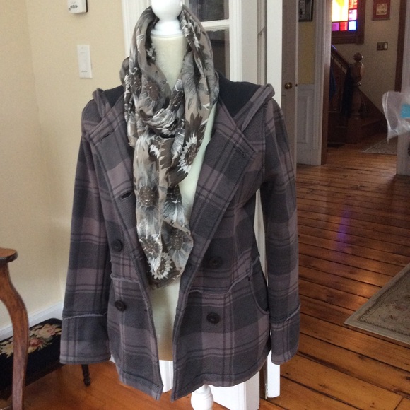 Beautifully made ZUMIEZ jacket- unfinished seams S - Picture 4 of 8